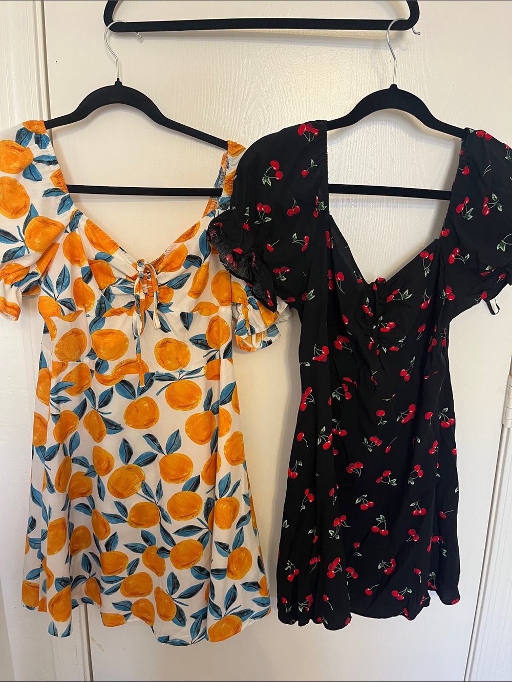 Set of 2 fruit dresses A line with sleeves peaches and cherries summer